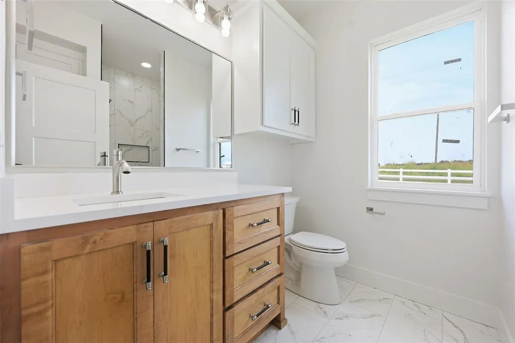 Photo 14 — 2180 Providence Way, Crescent, OK 73028