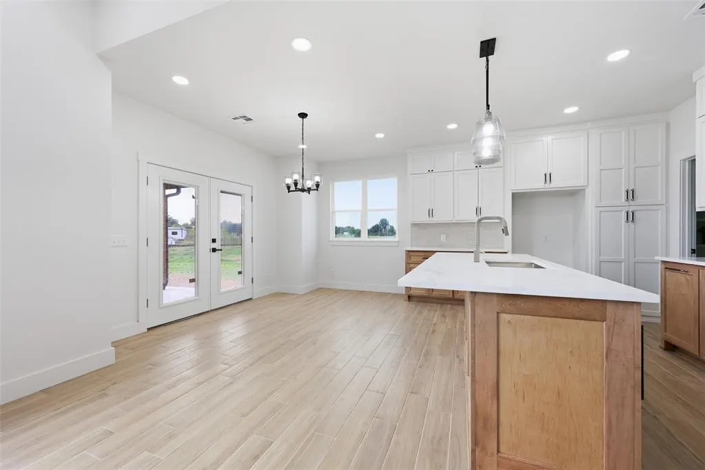 Photo 7 — 2180 Providence Way, Crescent, OK 73028
