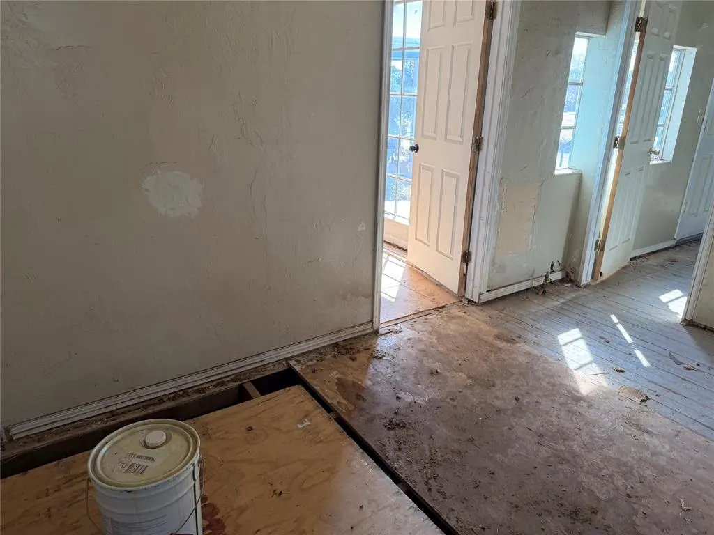 Photo 10 — 208 W Watts Street, El Reno, OK 73036