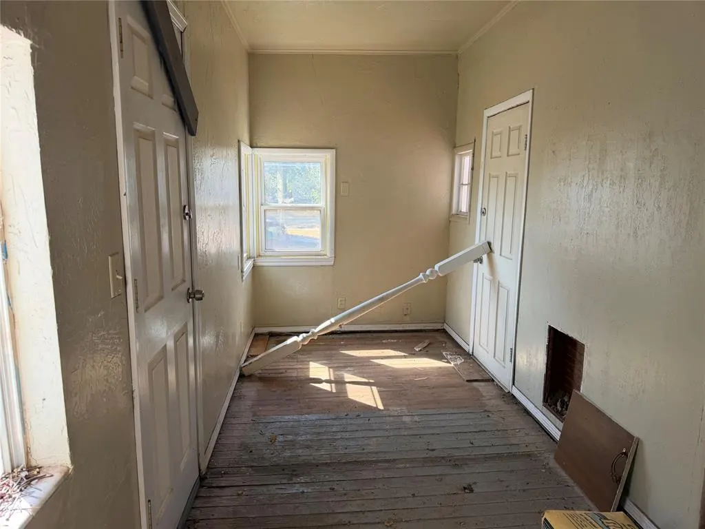 Photo 15 — 208 W Watts Street, El Reno, OK 73036