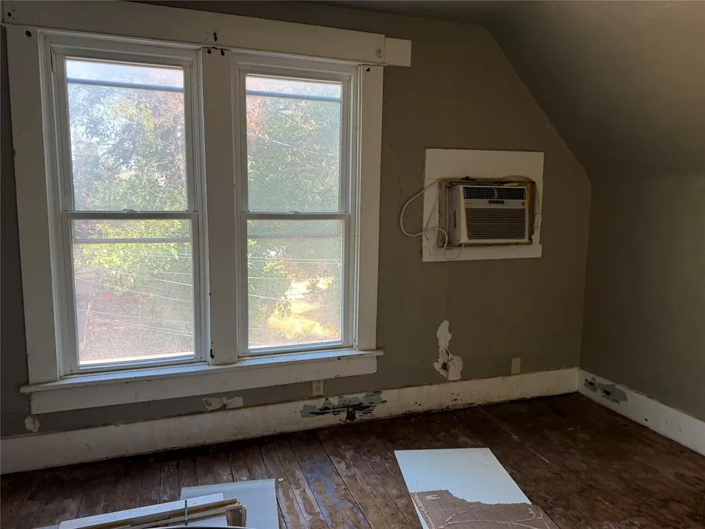 Photo 20 — 208 W Watts Street, El Reno, OK 73036
