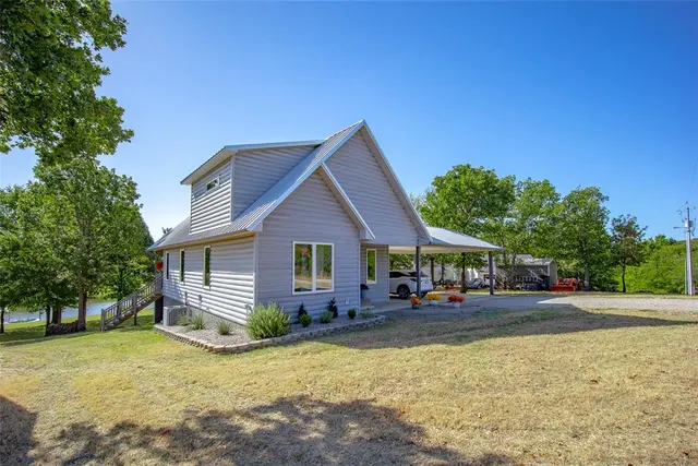 Photo 5 — 4023 Somers Lane, Sulphur, OK 73086