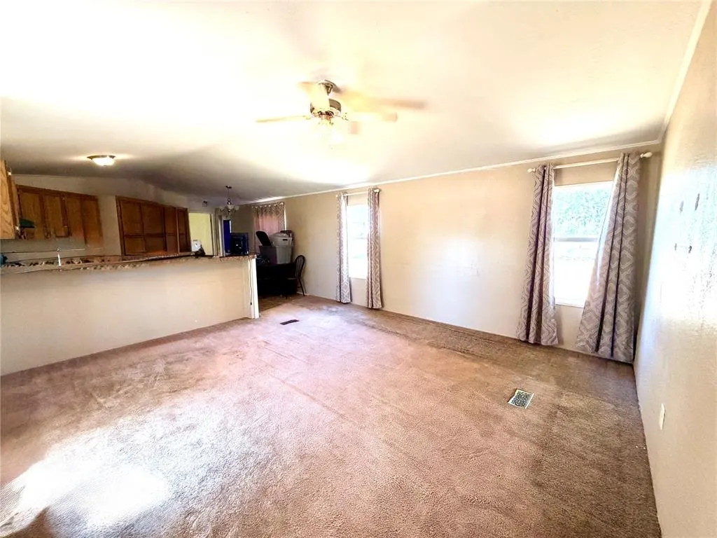 Photo 9 — 312 S 3rd Street, Waukomis, OK 73773