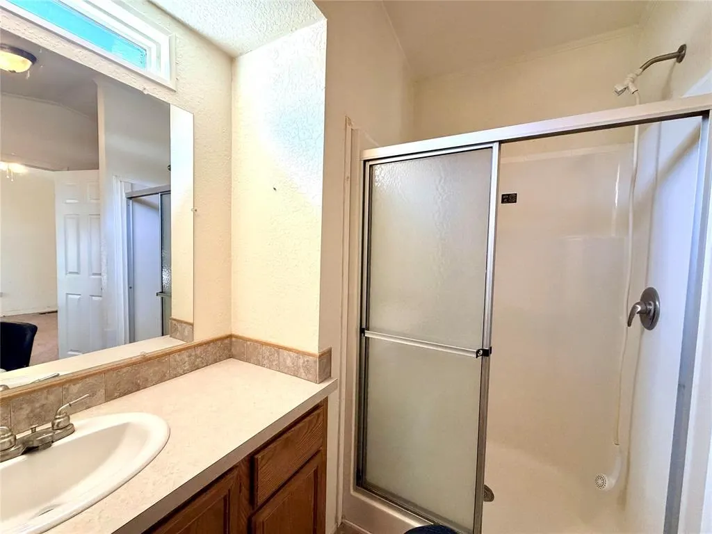 Photo 15 — 312 S 3rd Street, Waukomis, OK 73773