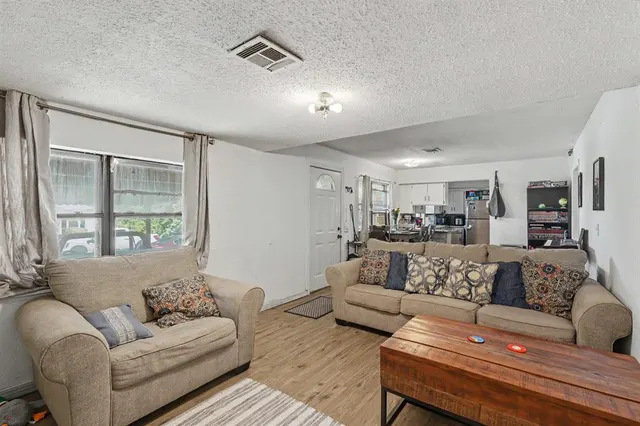 Photo 6 — 1444 NW 96th Street, Oklahoma City, OK 73114