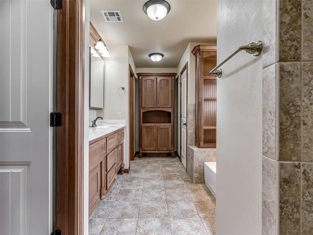 Photo 21 — 4713 Horizon Boulevard, Yukon, OK 73099