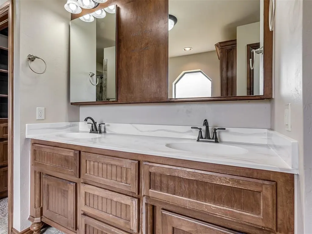 Photo 23 — 4713 Horizon Boulevard, Yukon, OK 73099