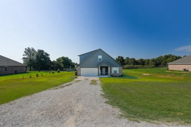 Photo 5 — 29273 Spur Circle, McLoud, OK 74801