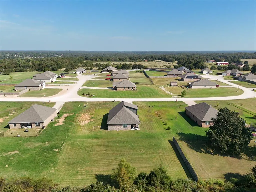 Photo 40 — 29273 Spur Circle, McLoud, OK 74801