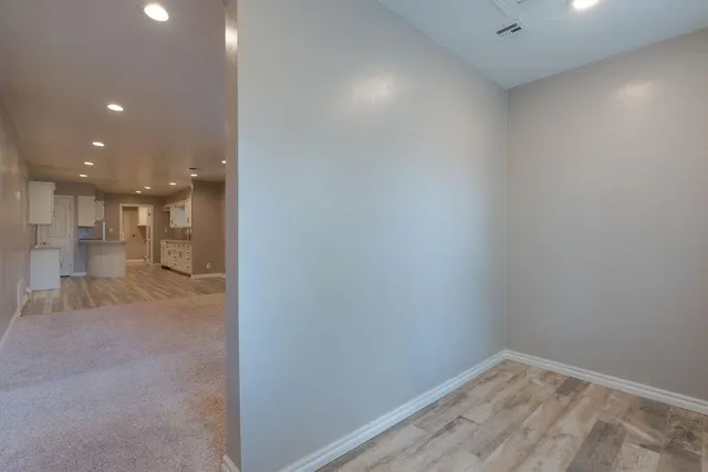 Photo 5 — 804 S Market Avenue, Shawnee, OK 74801