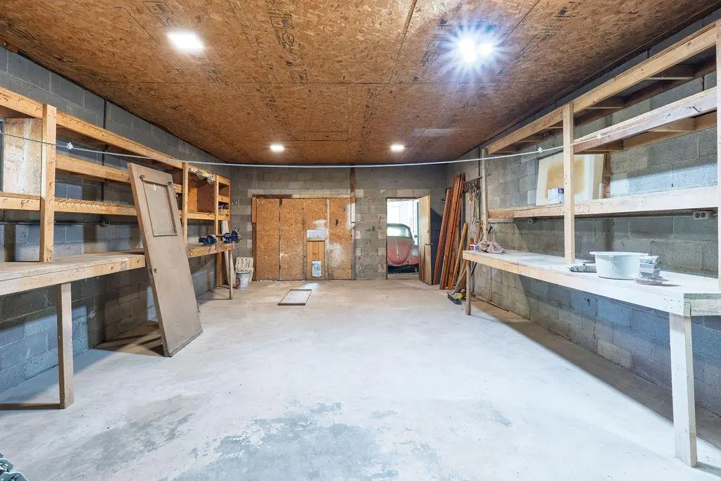 Photo 43 — 804 S Market Avenue, Shawnee, OK 74801