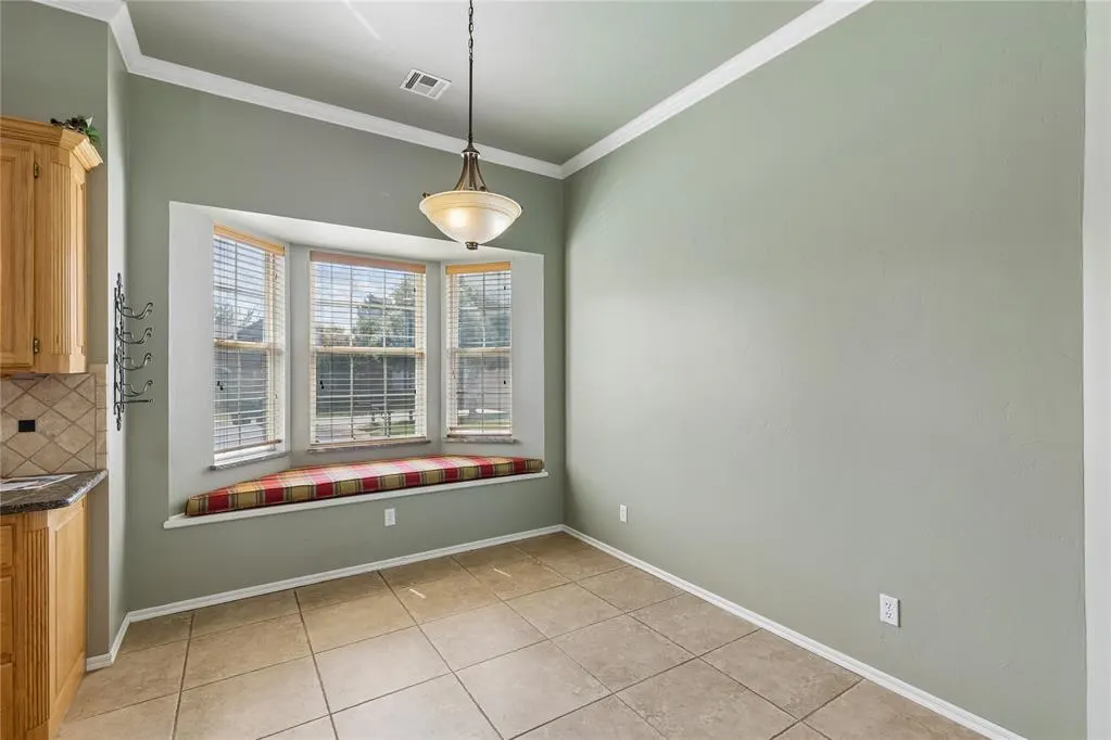 Photo 14 — 4431 Alturas Court, Oklahoma City, OK 73120