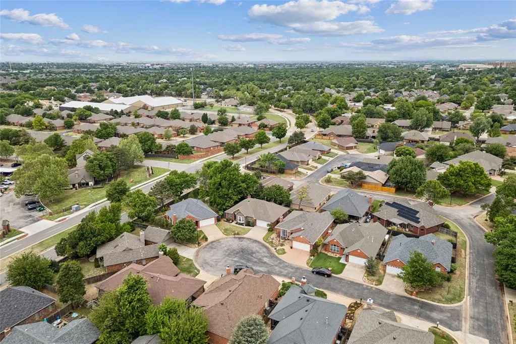 Photo 37 — 4431 Alturas Court, Oklahoma City, OK 73120