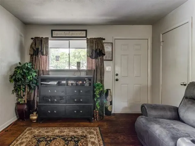 Photo 4 — 9404 NE 13th Street, Midwest City, OK 73130