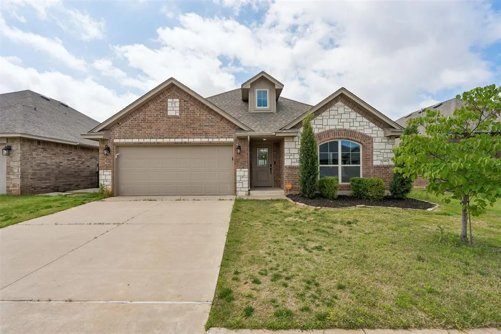 Photo 3 — 3412 NW 161st Street, Edmond, OK 73013