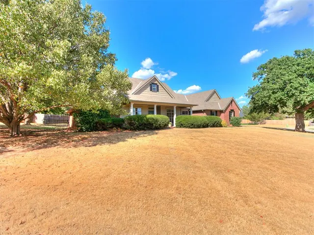 Photo 5 — 7001 Mid Iron Lane, Edmond, OK 73025