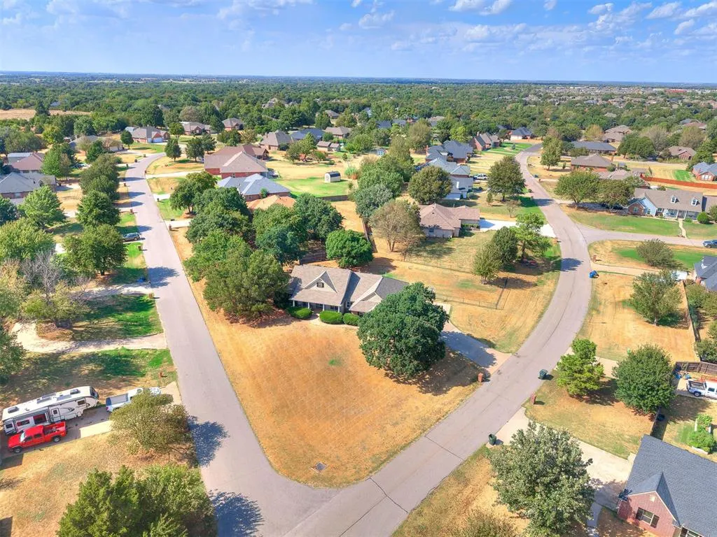 Photo 19 — 7001 Mid Iron Lane, Edmond, OK 73025