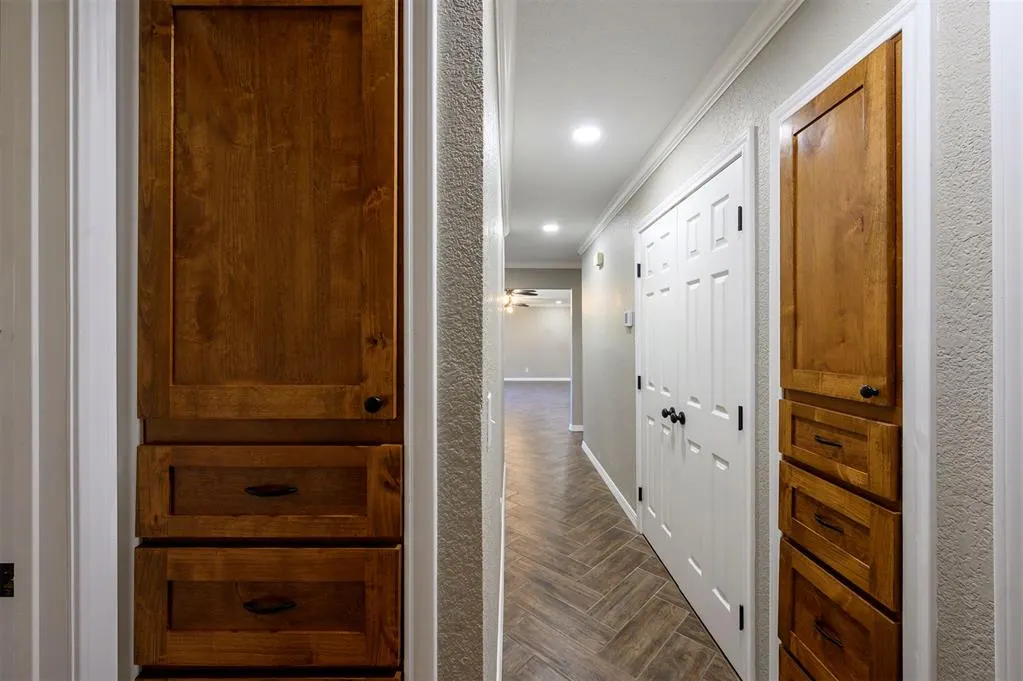 Photo 10 — 510 W Adams Street, Broken Bow, OK 74728