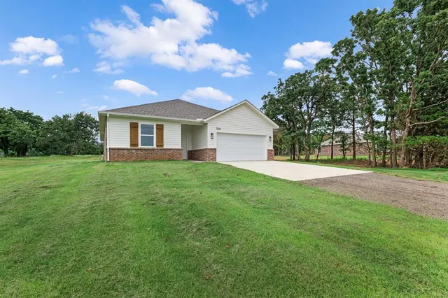 Photo 5 — 7331 S Douglas, Guthrie, OK 73044