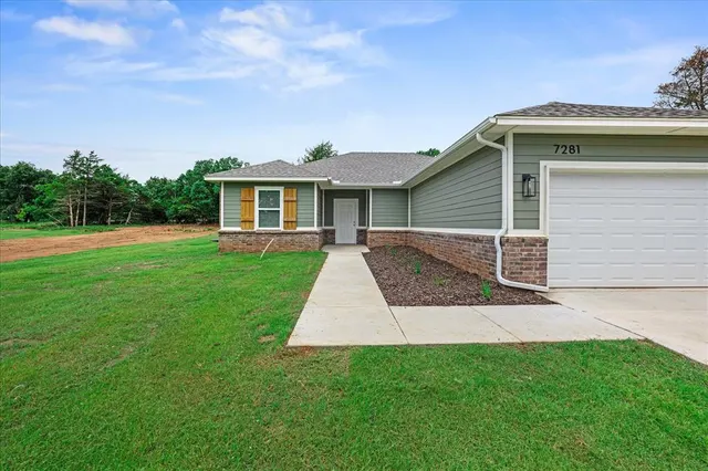 Photo 5 — 7281 S Douglas, Guthrie, OK 73044
