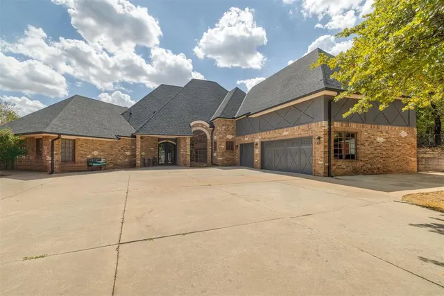 Photo 2 — 4614 NE 67th Street, Oklahoma City, OK 73121
