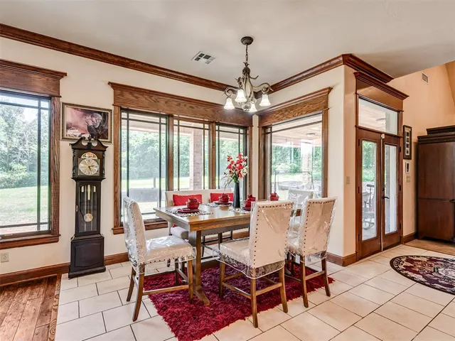 Photo 6 — 4614 NE 67th Street, Oklahoma City, OK 73121