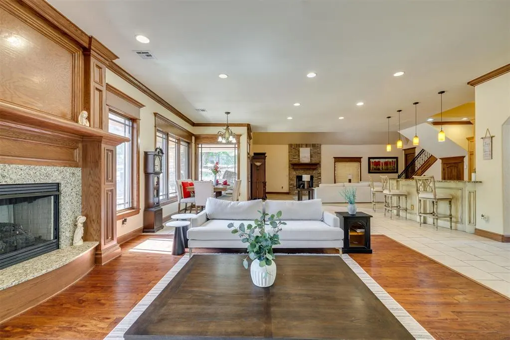 Photo 9 — 4614 NE 67th Street, Oklahoma City, OK 73121