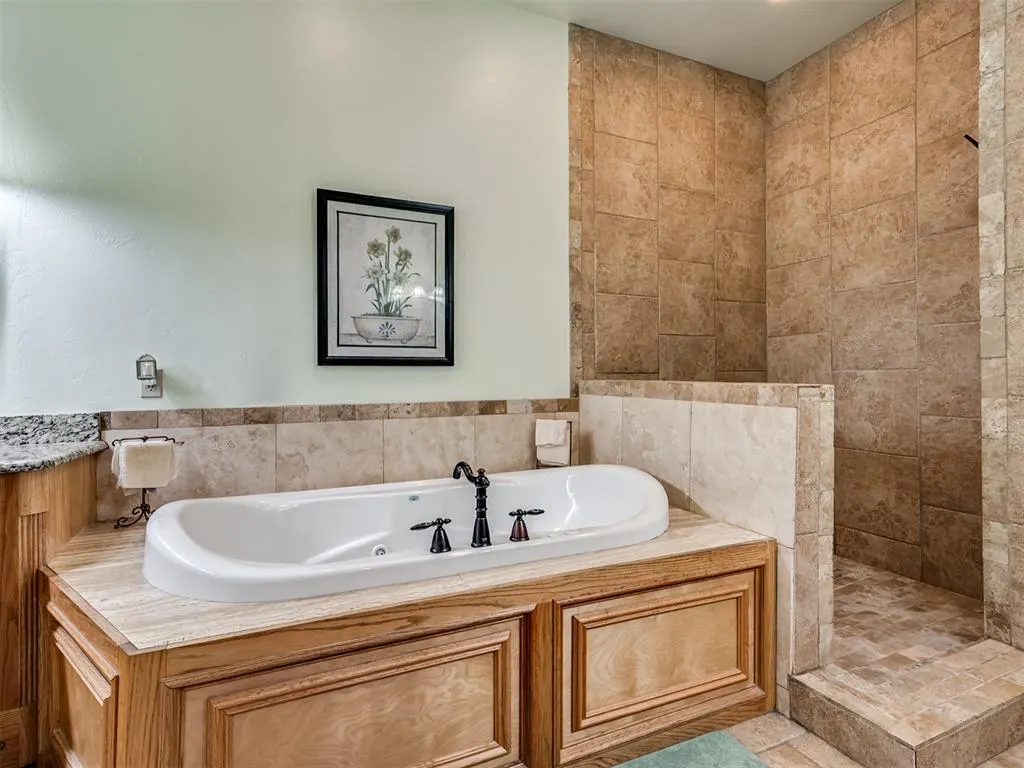 Photo 24 — 4614 NE 67th Street, Oklahoma City, OK 73121
