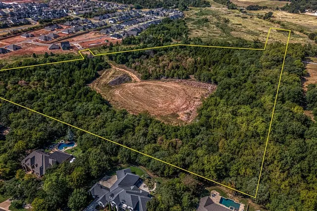Photo 4 — Midwest Boulevard, Edmond, OK 73034