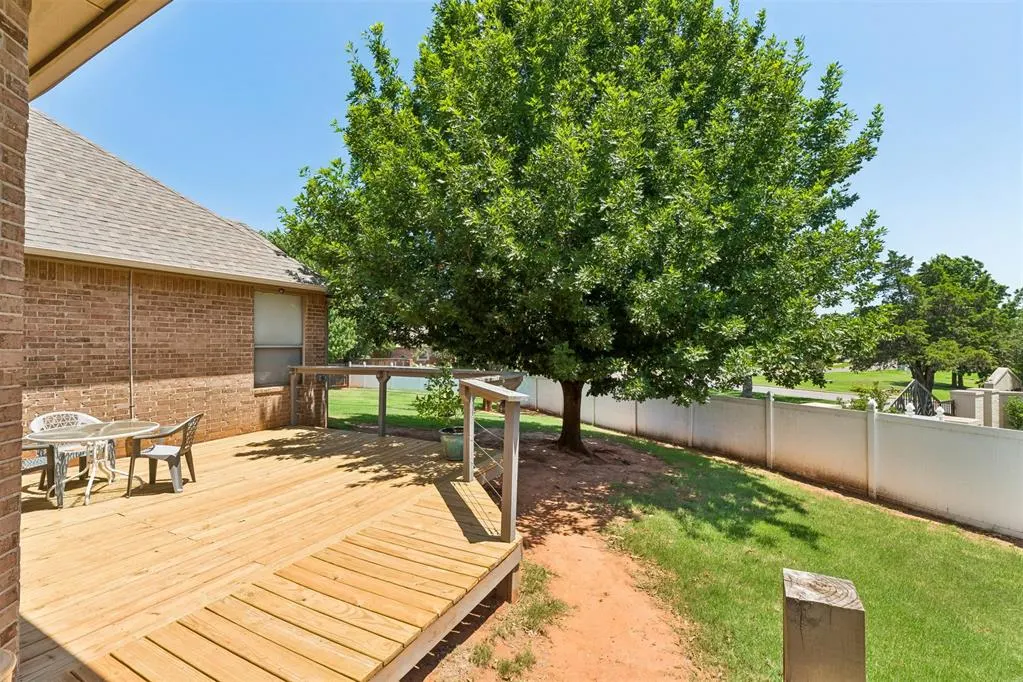 Photo 35 — 2214 Cedar Pointe Circle, Edmond, OK 73003