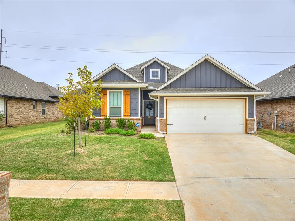 Front exterior — 8733 Poppey Place, Yukon, OK 73099
