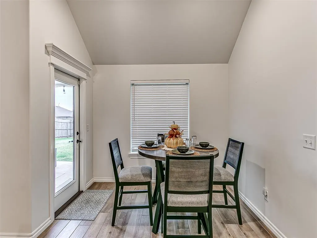 Photo 15 — 8733 Poppey Place, Yukon, OK 73099
