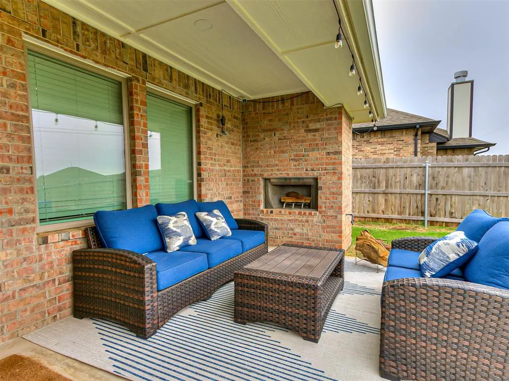 Photo 34 — 8733 Poppey Place, Yukon, OK 73099