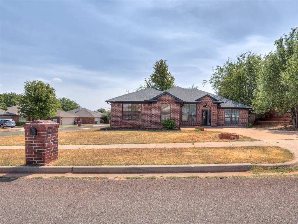 Photo 20 — 2304 SE 5th Street, Oklahoma City, OK 73160