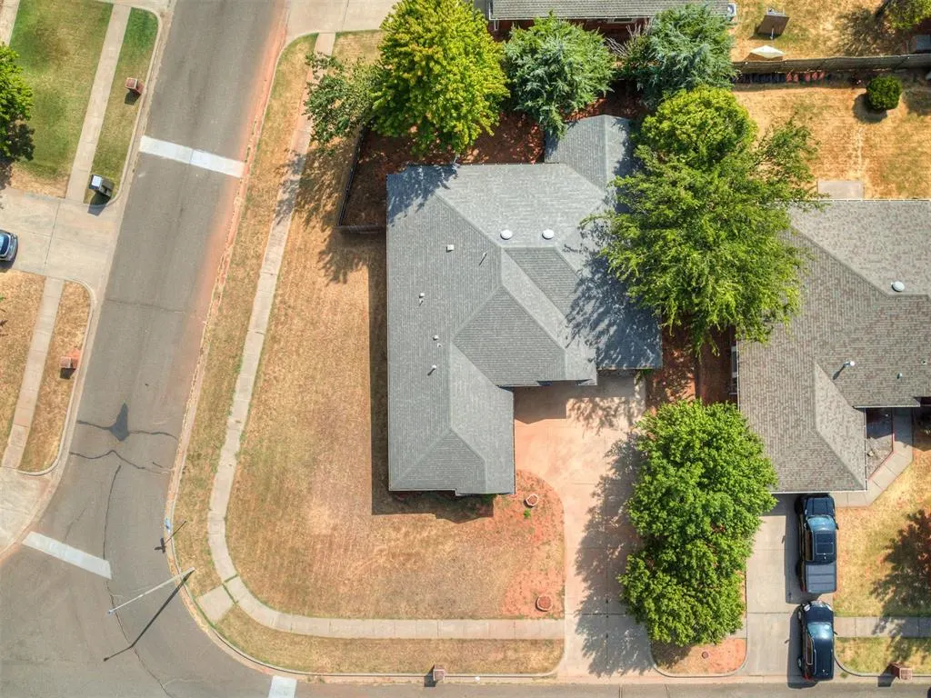 Photo 23 — 2304 SE 5th Street, Oklahoma City, OK 73160