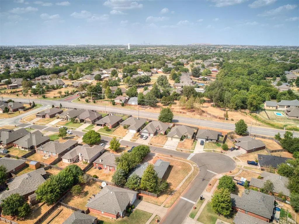 Photo 24 — 2304 SE 5th Street, Oklahoma City, OK 73160