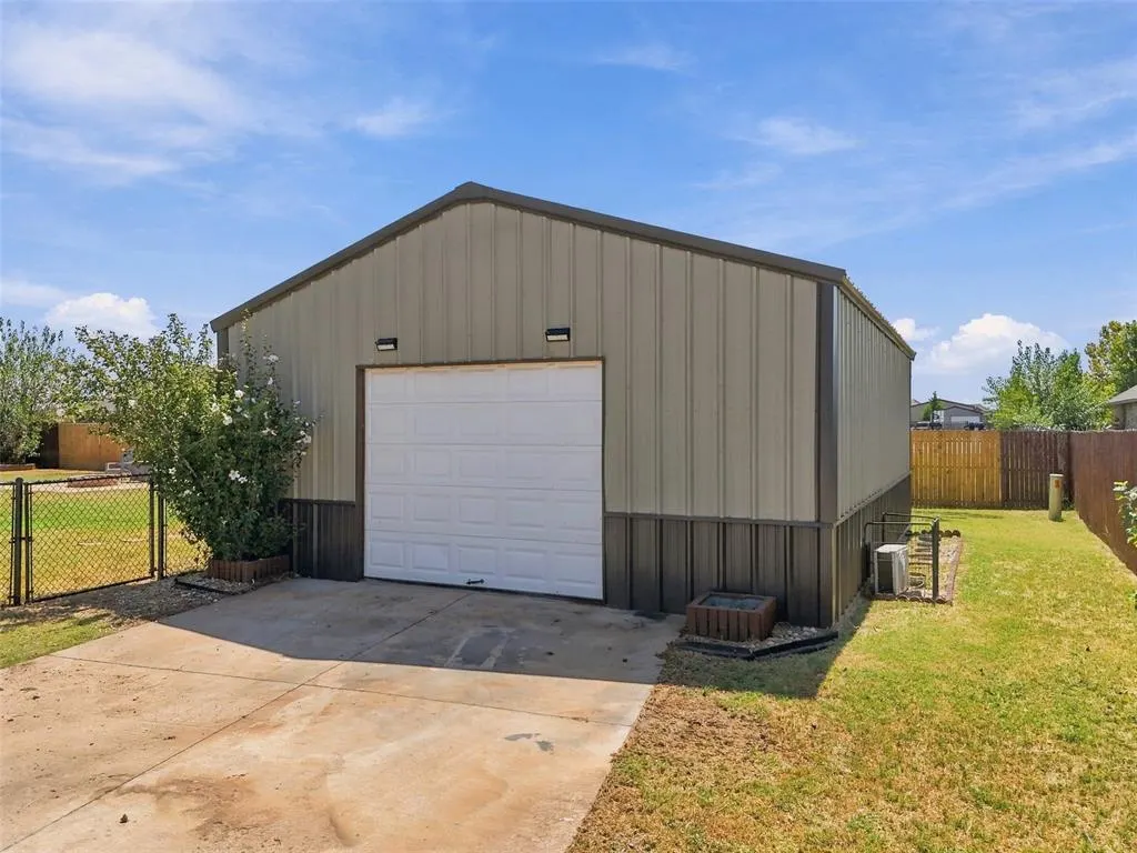 Photo 27 — 18414 Frontier Trail, Norman, OK 73072