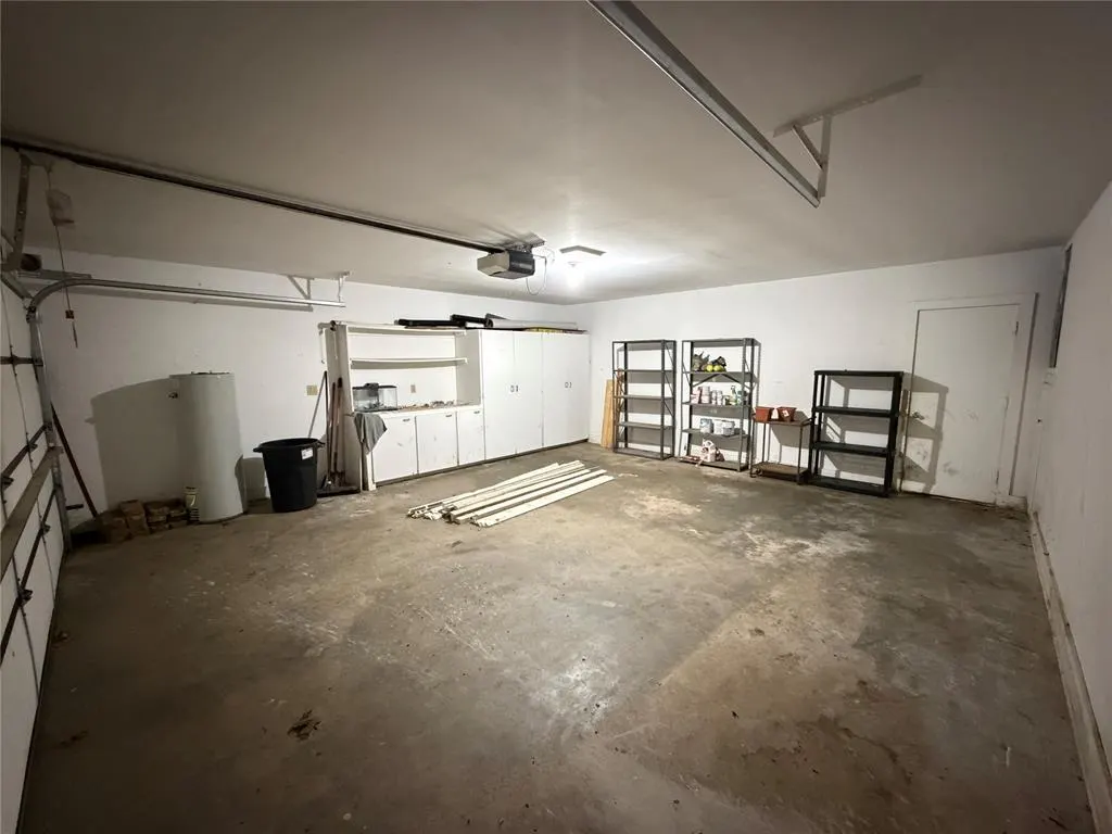 Photo 25 — 600 Diamond Street, Holdenville, OK 74848