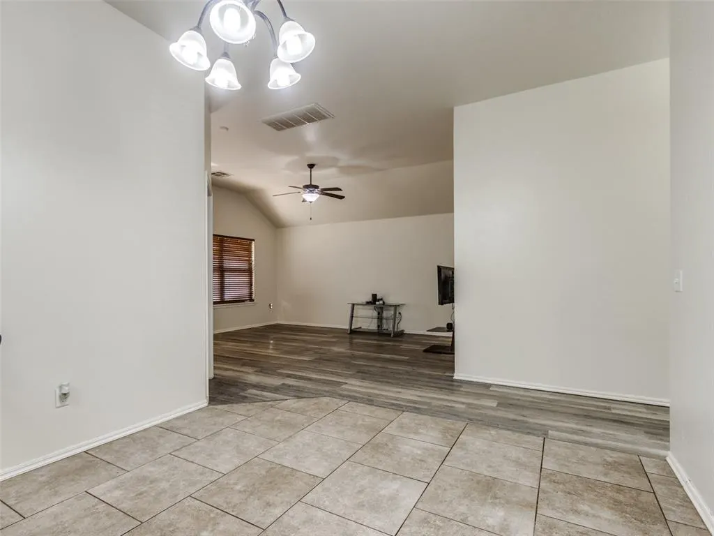 Photo 7 — 12320 Nittany Drive, Oklahoma City, OK 73120