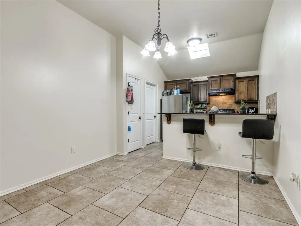Photo 8 — 12320 Nittany Drive, Oklahoma City, OK 73120