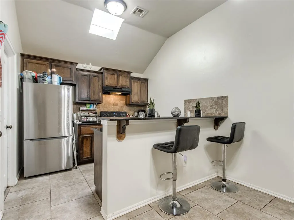 Photo 9 — 12320 Nittany Drive, Oklahoma City, OK 73120