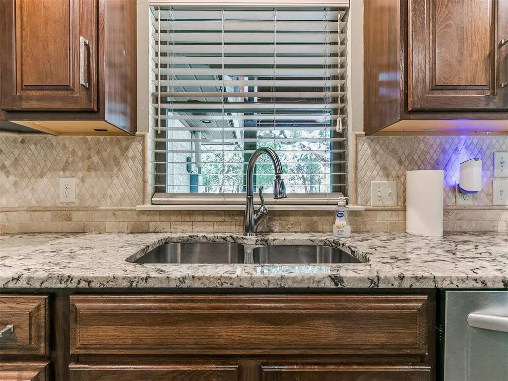 Photo 37 — 9631 Stratford Drive, Oklahoma City, OK 73120