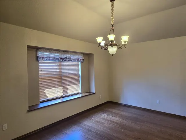 Photo 8 — 6417 Saddleback Drive, Oklahoma City, OK 73150