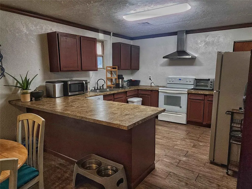 Photo 12 — 30581 Parkwood Road, McLoud, OK 74851