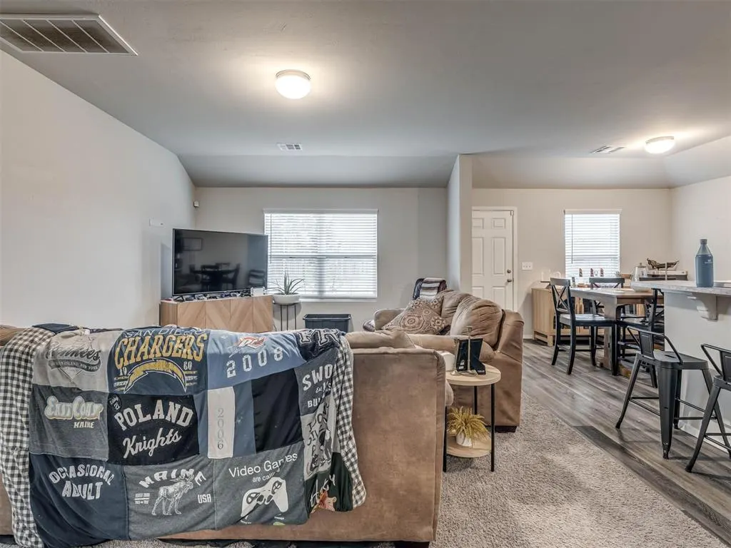 Photo 4 — 1411 Chuck Wagon Drive, El Reno, OK 73036