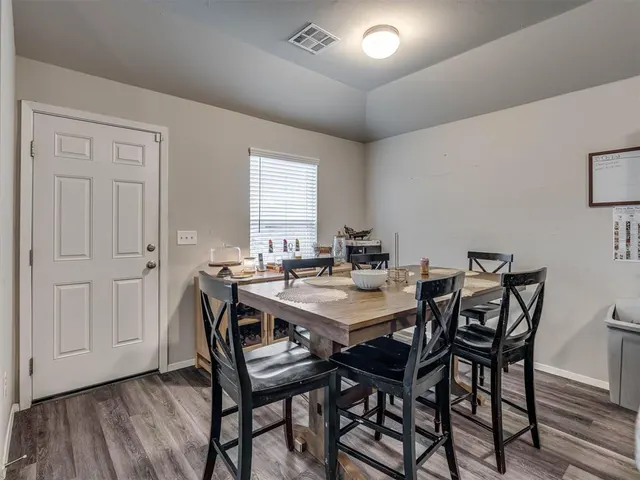 Photo 6 — 1411 Chuck Wagon Drive, El Reno, OK 73036