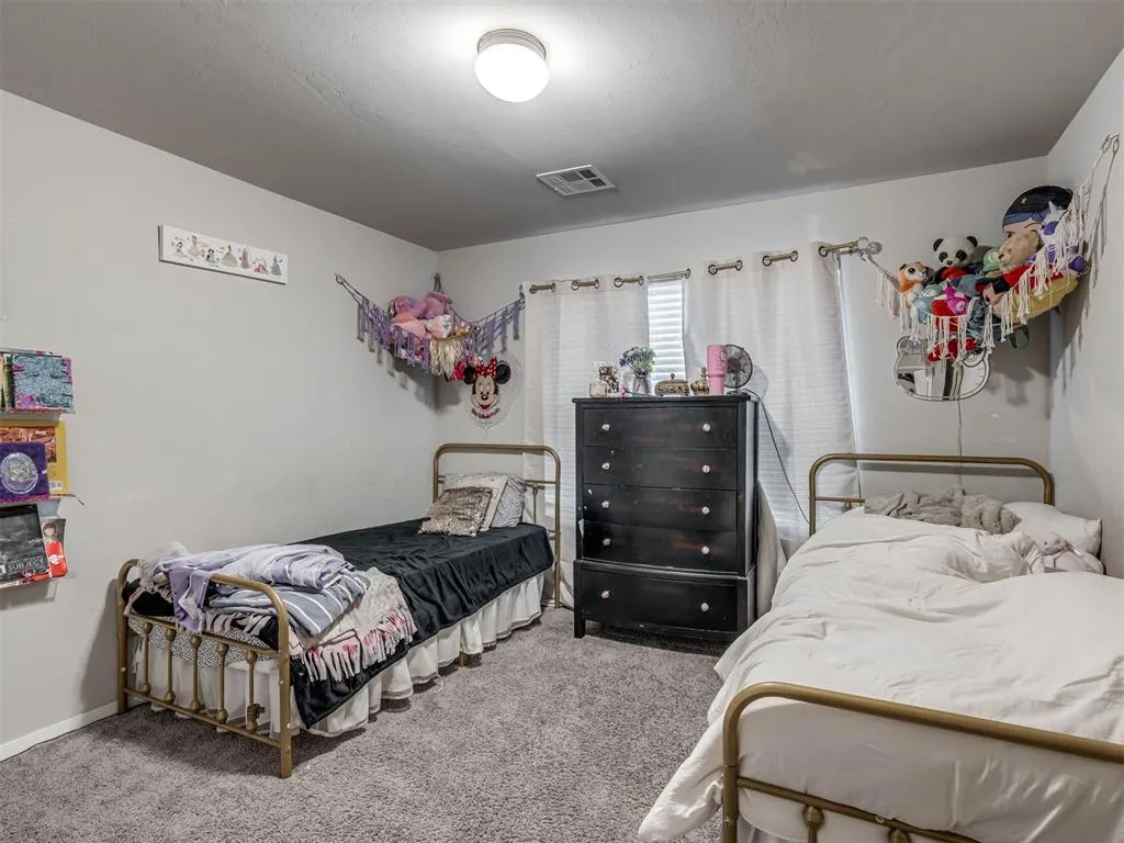 Photo 9 — 1411 Chuck Wagon Drive, El Reno, OK 73036