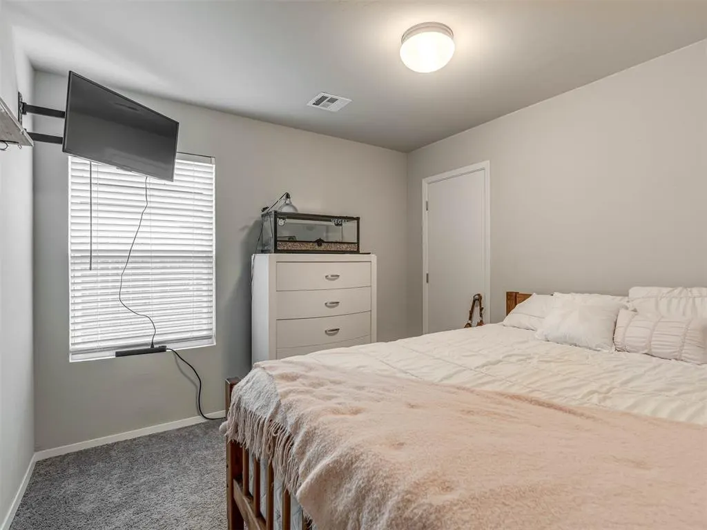 Photo 17 — 1408 Chuck Wagon Drive, El Reno, OK 73036