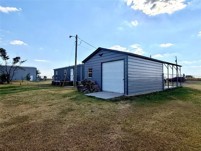 Photo 6 — 1515 Highway 81, Pocasset, OK 73079