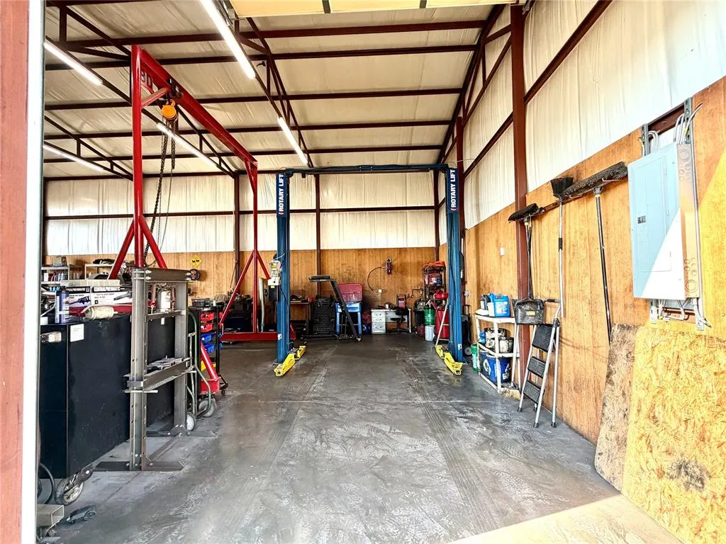 Photo 17 — 1515 Highway 81, Pocasset, OK 73079